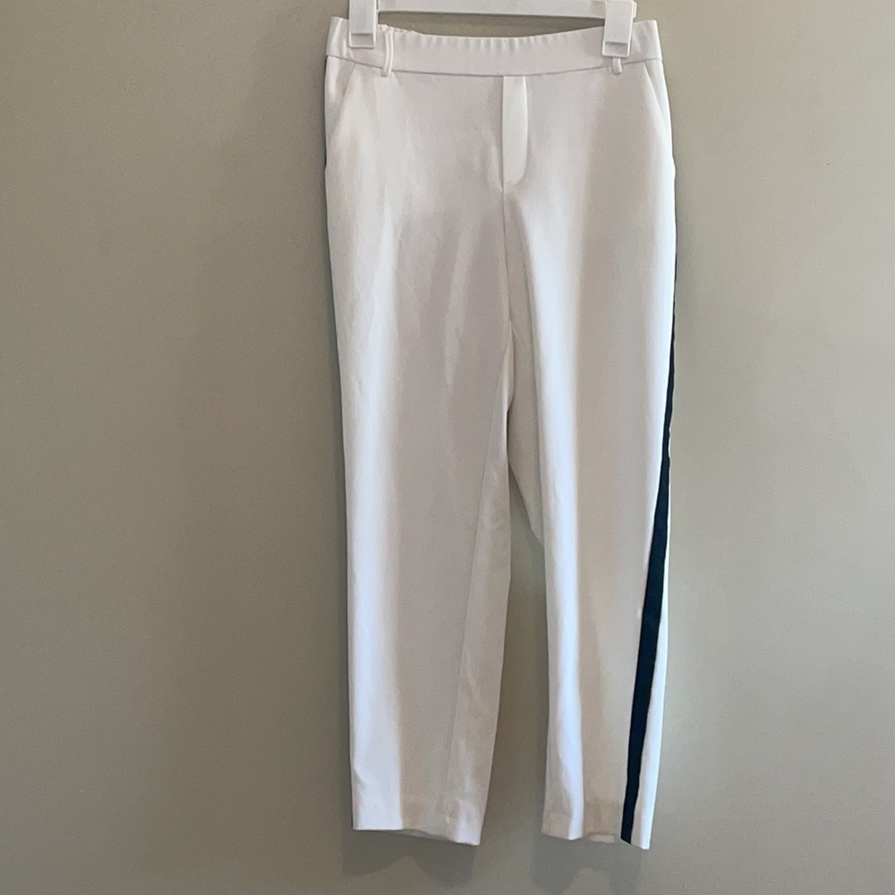 Black and white small Zara pants